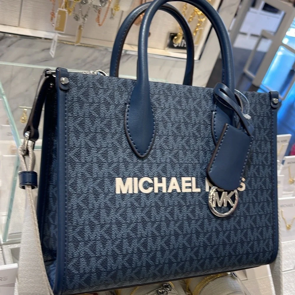 Michael Kors Mirella Small Signature Logo Crossbody Bag
Admiral 
NWT - Picture 7 of 16